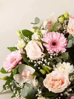 Sympathy Wreath Pink Sympathy Wreath Pink