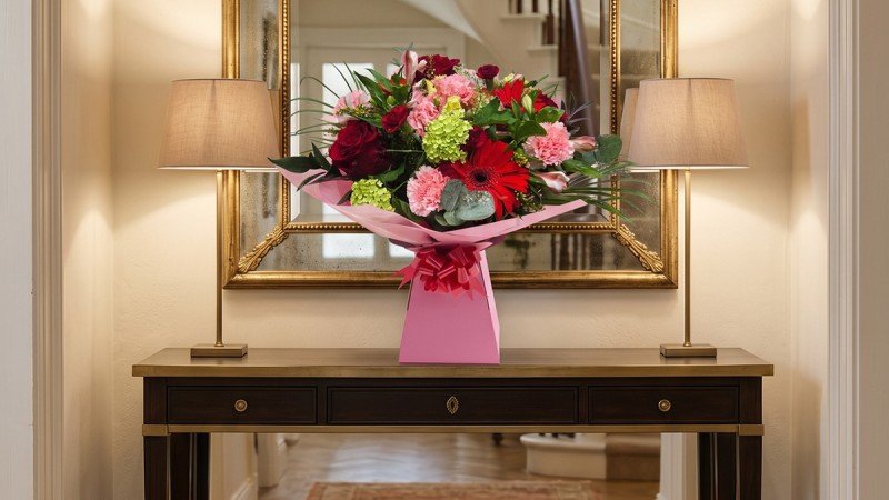 How Flowers Can Transform Your Home Décor in Dublin