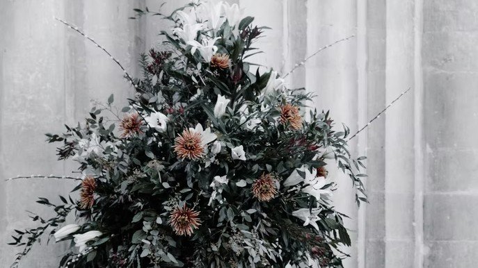 Brighten up your New Year with a Flower Delivery